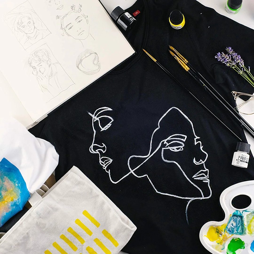 Mont Marte Fabric Paint Set Of 8