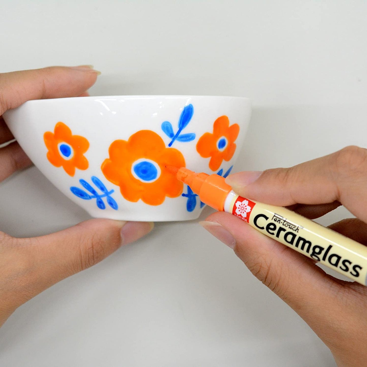 Sakura Pentouch Creamglass Marker